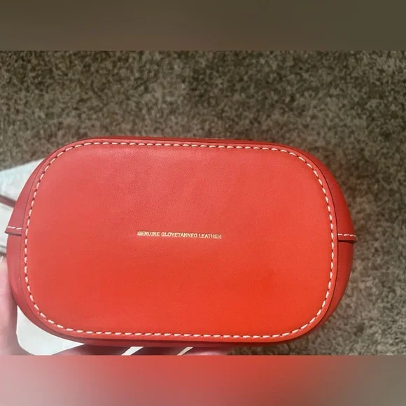 Coach 1941 Duffle 20 Vermillion - Picture 5 of 11